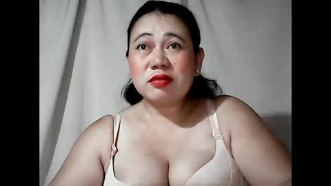 Snapshot of pinaymama12345 chatting on 04-27-26, 10:08 pinaymama12345 online show from 04-27-26, 10:08