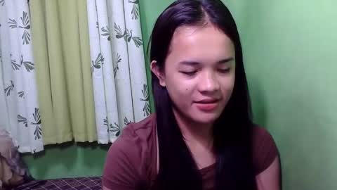 pinaymorena_rhowe online show from 12-06-24, 10:41