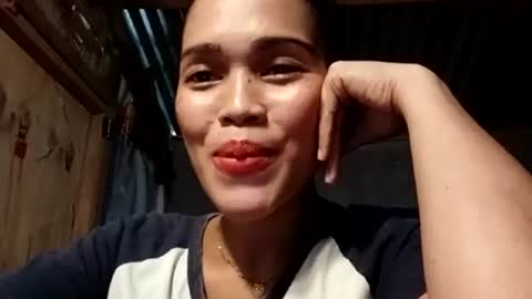 Snapshot of pinaypetals_open chatting on 07-17-26, 05:25 Lexy online show from 07-17-26, 05:25