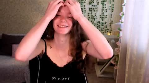 Stephanie online show from 03-16-26, 04:40