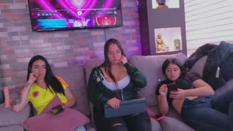 pink_as online show from 07-03-26, 08:26