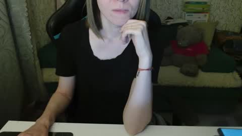 Snapshot of pink_martinis chatting on 09-12-25, 05:13 Pink MartinIS online show from 09-12-25, 05:13