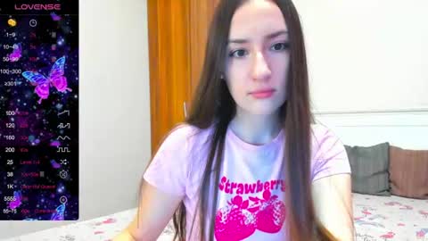 pink_soda33 online show from 06-15-26, 03:09