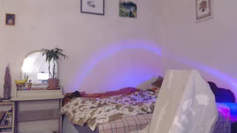 Sony online show from 03-06-26, 07:21