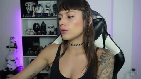 Emily online show from 02-05-26, 04:55