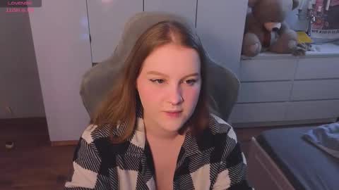 pinkiep1e online show from 02-07-26, 01:42