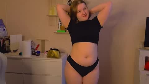 pinkiep1e online show from 04-10-26, 03:34