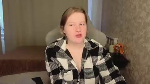 pinkiep1e online show from 06-21-26, 03:20