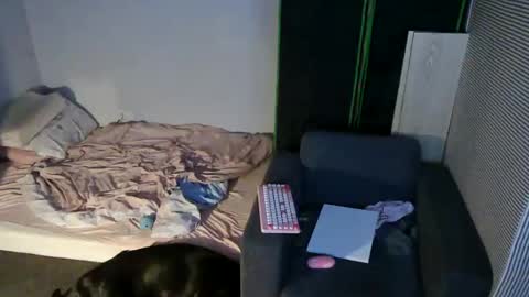 pinkwife97 online show from 11-20-25, 09:47