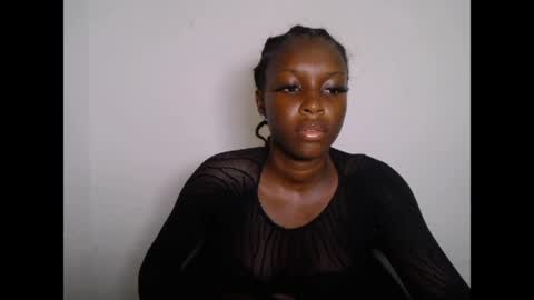 pinkykiki_247 online show from 04-25-26, 02:25