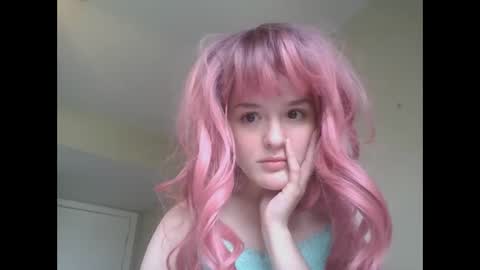 pinkykittykat online show from 04-13-26, 05:51