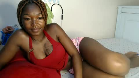zenah online show from 06-26-26, 01:48
