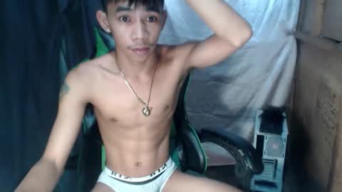 Snapshot of pinoy_oyd69 chatting on 05-29-26, 02:31 pinoy_oyd69 online show from 05-29-26, 02:31