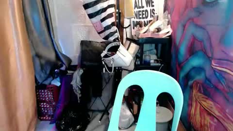 Snapshot of pinoy_oyd69 chatting on 06-05-26, 06:52 pinoy_oyd69 online show from 06-05-26, 06:52