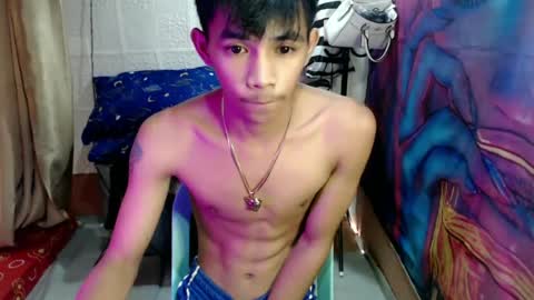 Snapshot of pinoy_oyd69 chatting on 06-19-26, 05:45 pinoy_oyd69 online show from 06-19-26, 05:45