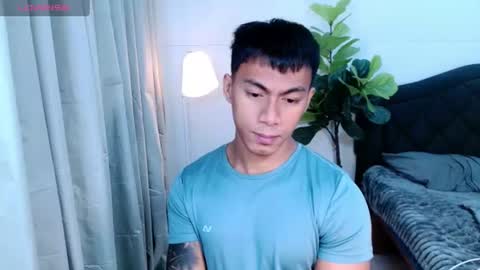 Snapshot of pinoymilker chatting on 06-22-26, 03:25 ethan online show from 06-22-26, 03:25