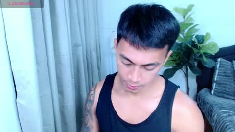 Snapshot of pinoymilker chatting on 06-22-26, 03:31 ethan online show from 06-22-26, 03:31