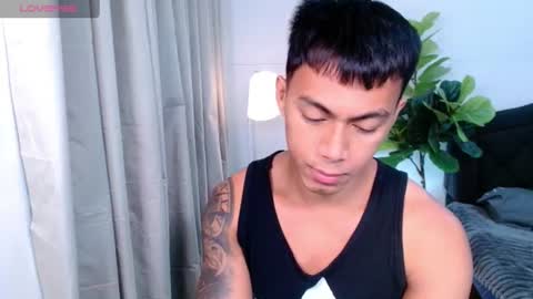 Snapshot of pinoymilker chatting on 06-24-26, 02:43 ethan online show from 06-24-26, 02:43