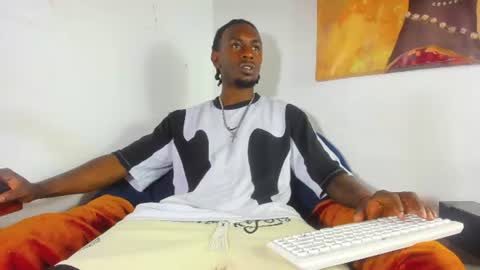 P I P E - M O NS T E R C O C K online show from 06-16-26, 07:05