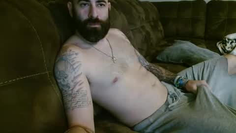 Snapshot of pipepablo13 chatting on 03-31-26, 01:44 Pipepablo13 online show from 03-31-26, 01:44