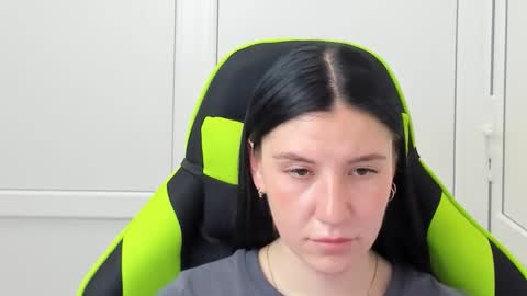 Snapshot of piper_smilee chatting on 05-21-26, 12:12 Piper online show from 05-21-26, 12:12