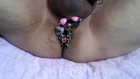 Snapshot of pirecedguiche69 chatting on 07-23-26, 12:36 Aarika Wood online show from 07-23-26, 12:36