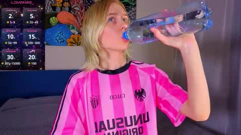 pis_sos online show from 03-24-26, 08:58