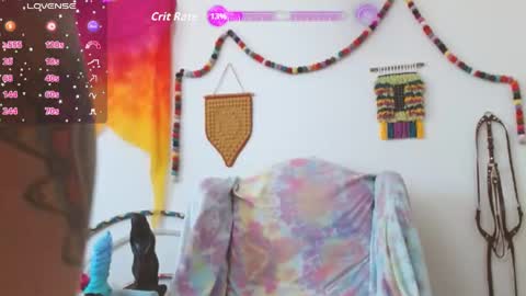 Em online show from 06-05-26, 10:59