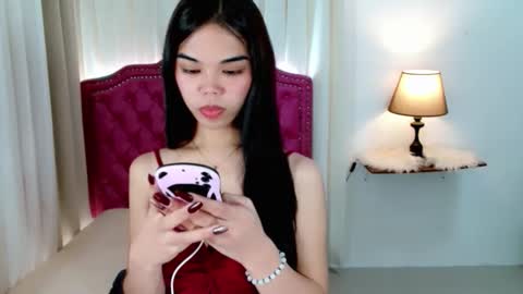 The Girl Named Eyve online show from 03-31-26, 01:33