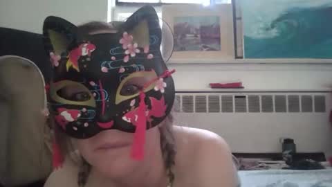 Snapshot of pixiecunt chatting on 04-13-26, 10:59 pixiecunt online show from 04-13-26, 10:59