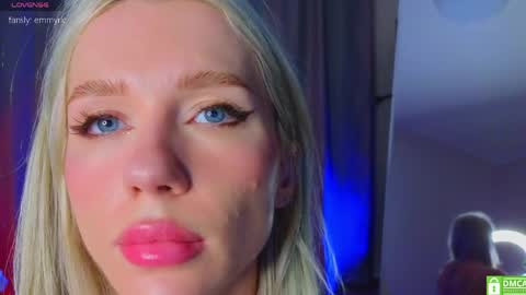 Emmy and Edward online show from 04-02-26, 09:01