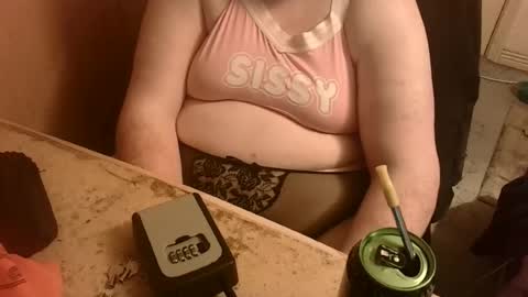 Snapshot of piznam chatting on 06-12-26, 07:57 gingersissy online show from 06-12-26, 07:57
