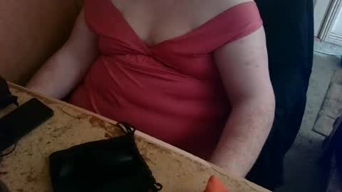 Snapshot of piznam chatting on 06-13-26, 02:15 gingersissy online show from 06-13-26, 02:15