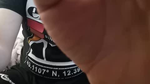 Snapshot of pladplad chatting on 12-04-24, 11:41 PLADPLAS online show from 12-04-24, 11:41