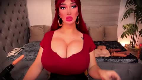 Snapshot of playfullmaria chatting on 06-10-26, 07:13 Maria online show from 06-10-26, 07:13