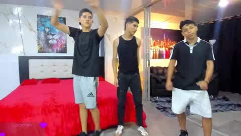   online show from 03-22-26, 11:19