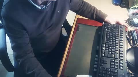 littlenounours online show from 02-17-26, 08:22