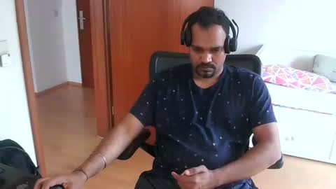 Sam online show from 05-10-26, 12:54