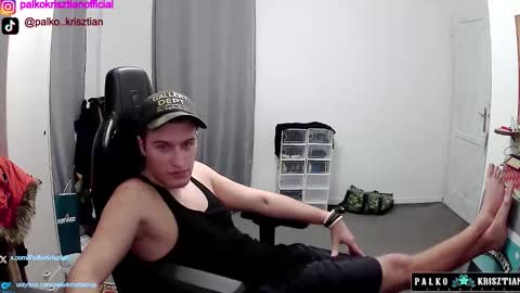 Snapshot of plkrisztian chatting on 01-12-26, 07:08 plkrisztian online show from 01-12-26, 07:08