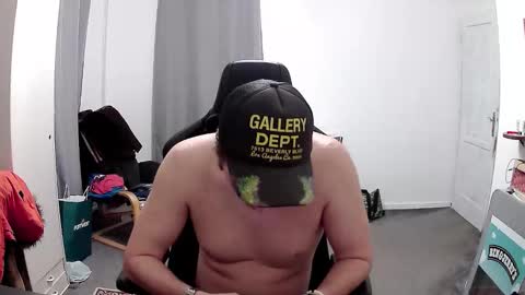 Snapshot of plkrisztian chatting on 03-09-26, 10:14 plkrisztian online show from 03-09-26, 10:14