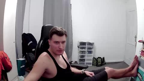 Snapshot of plkrisztian chatting on 03-19-26, 10:25 plkrisztian online show from 03-19-26, 10:25