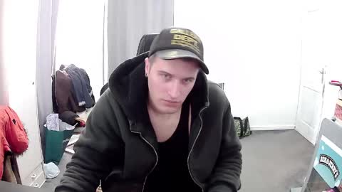 Snapshot of plkrisztian chatting on 03-31-26, 12:16 plkrisztian online show from 03-31-26, 12:16