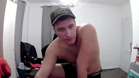 Snapshot of plkrisztian chatting on 04-05-26, 10:51 plkrisztian online show from 04-05-26, 10:51