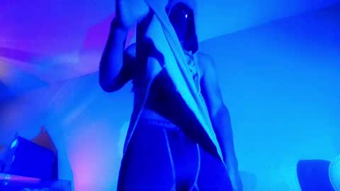 StraightPlush online show from 05-21-26, 11:23