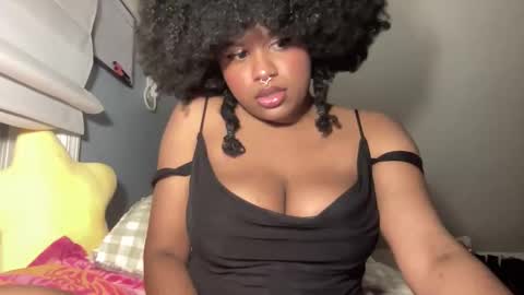 Snapshot of plushicore chatting on 01-06-26, 02:37 stariette online show from 01-06-26, 02:37