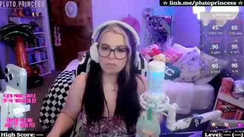 Pluto Princess online show from 06-23-26, 03:59