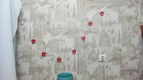 Erica online show from 12-18-24, 04:39