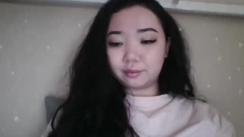 Erica online show from 04-15-26, 05:25