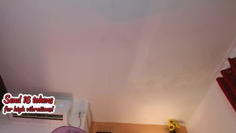 poison_liv online show from 05-11-26, 02:45