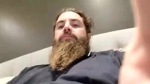 Snapshot of pokietommy chatting on 05-17-26, 01:58 pokietommy online show from 05-17-26, 01:58